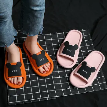Šlepetės moterims vasaros 2020 m naujų patalpų neleidžiančioms slysti vonios kambarys, namų apyvokos dėvėti kietas Šlepetės moterims moteriški platforminiai batai moteris