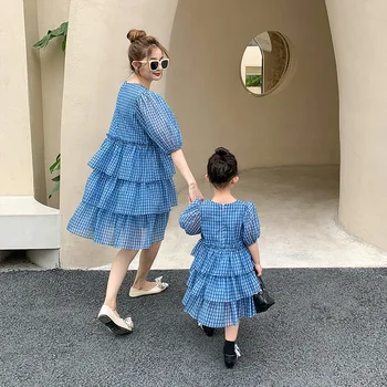2021 m. Vasaros mama ir dukra drabužius pledas trumpas sluoksniuotos rankovėmis suknelė korėjos stiliaus mamytė ir man princesė skirtingų suknelės