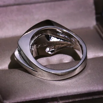 Europoje ir Amerikoje Geometrinis 925 Sterlingas Sidabro Apakinti Cirkonis Sužadėtuvių Žiedai Moterims Nereguliarus Prabangių Vestuvių Žiedas