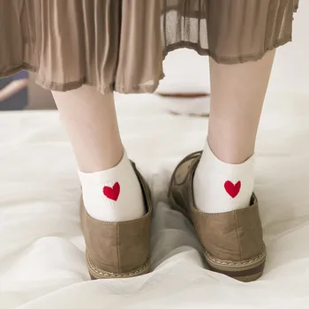 Karšto pardavimo naujos kojinės korėjos atitikimo kulno meilės kojinės mažų šviežių lady kawaii įgulos kojinės mielas kojinės harajuku