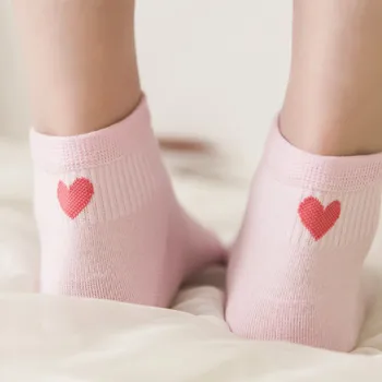 Karšto pardavimo naujos kojinės korėjos atitikimo kulno meilės kojinės mažų šviežių lady kawaii įgulos kojinės mielas kojinės harajuku