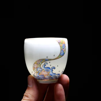 Kinijos Teaware Teacup Buitinės Keramikos Maži Arbatos Puodelio 4pcs Kungfu Arbatos Dubenėlį Subtilus Spalvų Emalį Porceliano Vyno Taurės