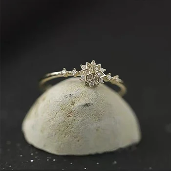 Madinga Aukso Spalvos Snaigės Inkrustacijos Kristalų Žiedai Moterų Dalyvavimo Šalies Vestuvinis Žiedas Papuošalai Visą Pardavimas